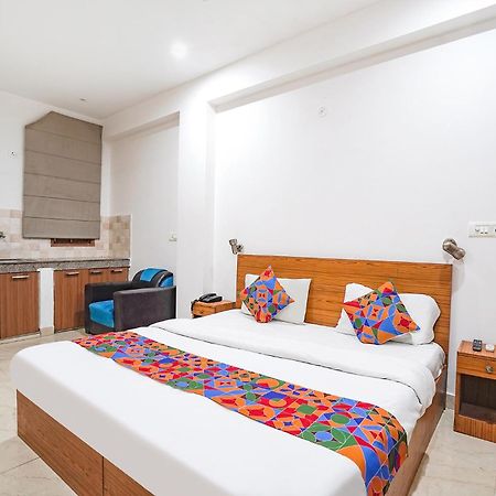 Fabhotel Prime Residency New Delhi Exterior photo