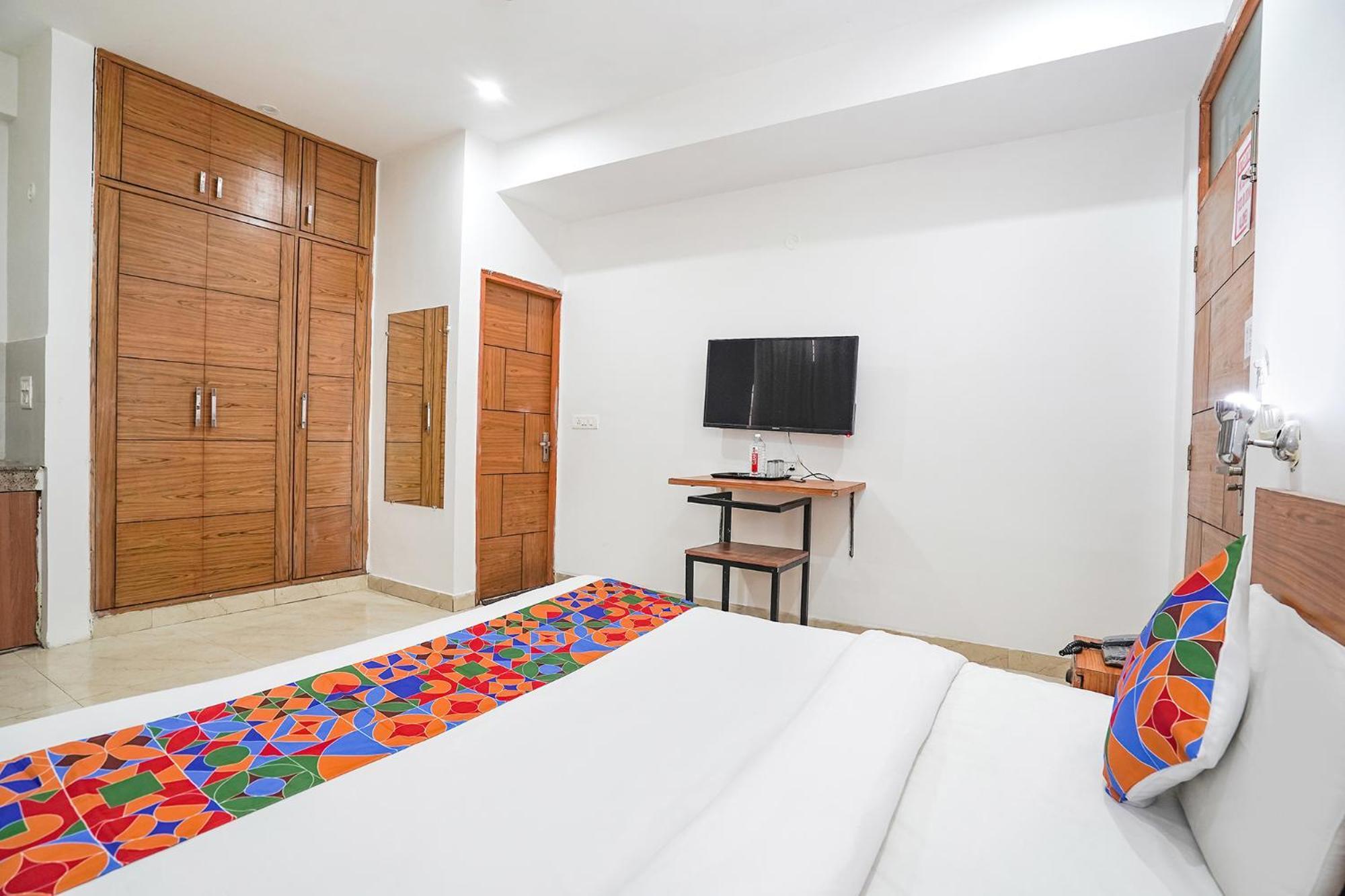Fabhotel Prime Residency New Delhi Exterior photo